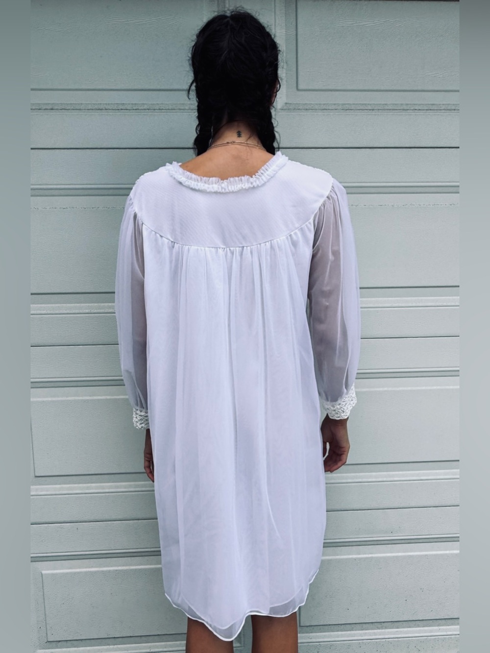 Vintage 60s White Long Sleeve Smocked Yoke Dress - Chiffon Nightgown Bridal - Picture 6 of 11